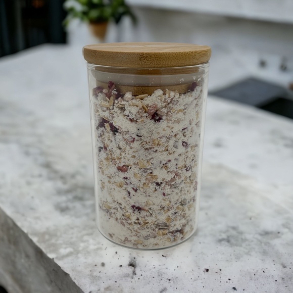 Cleopatra's Milk Bath Salt - Picture 2 of 2